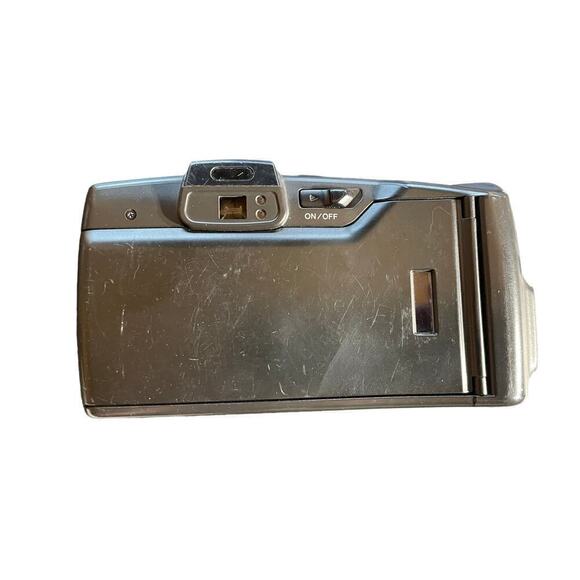 Vintage Minolta Freedom Zoom 90c Camera ES 35mm Film Point & Shoot 38-90mm - Picture 3 of 4